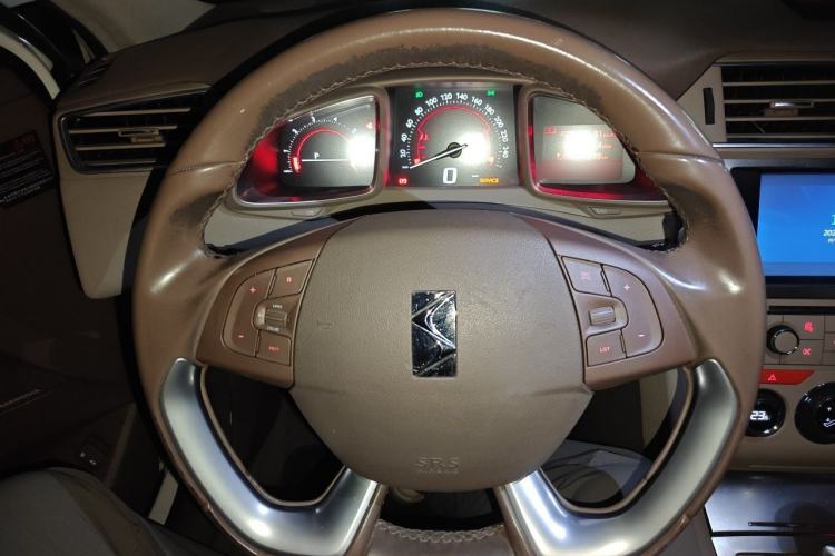 Used DS 5LS 2014 1.8L Elegant Edition VTi140 Steering Wheel