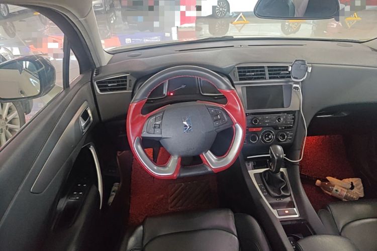Used DS 5LS 2014 1.6T Luxury Edition THP160 Steering Wheel