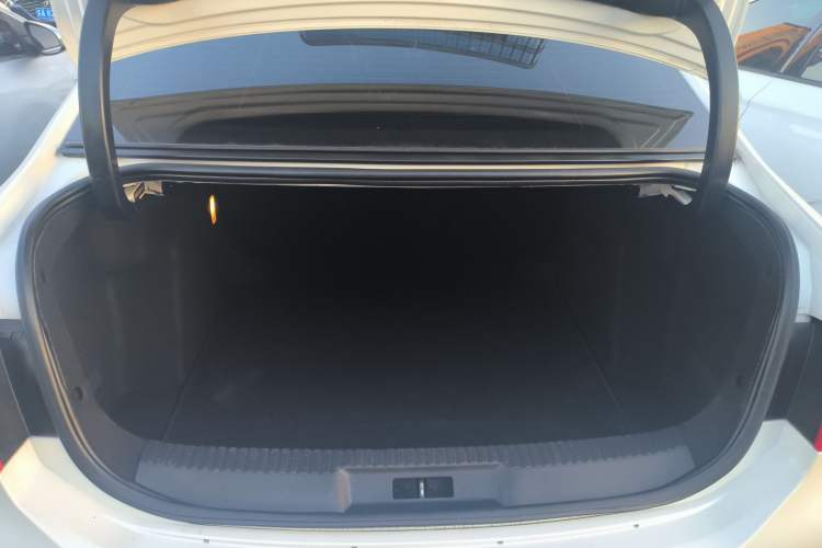 Used DS 5LS 2014 1.6T Elegant Version THP160 Trunk