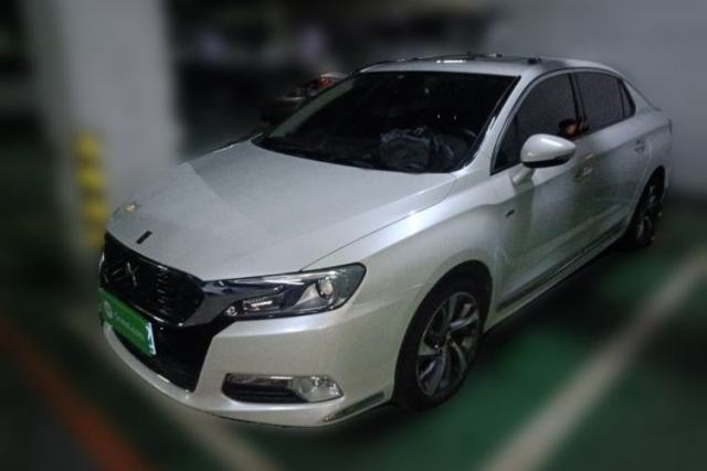Used DS 5LS 2014 1.6T Luxury Edition THP160