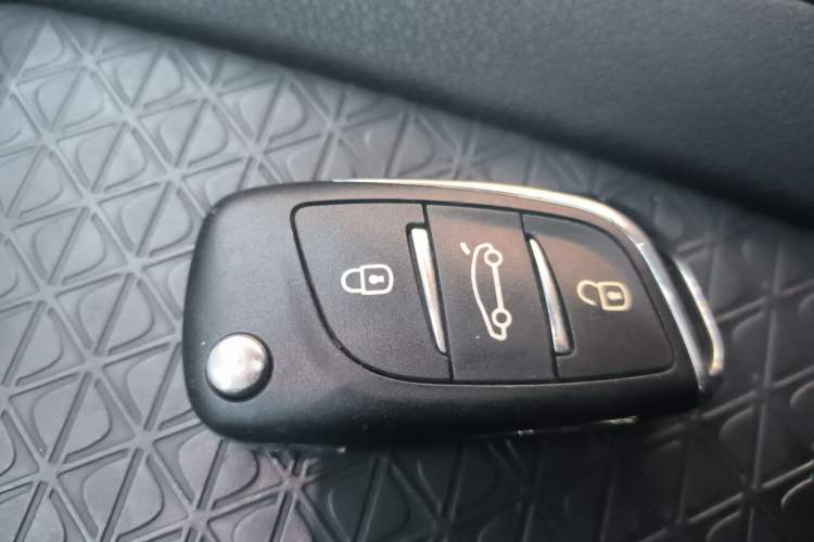 Used DS 5LS 2014 1.6T Elegant Version THP160 Vehicle Key