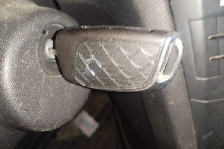 Used DS 5LS 2014 1.8L automatic Comfort version VTi140 Vehicle Key