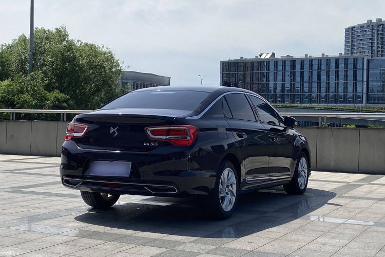 Used DS 5LS 2015 1.6T Style Edition THP160 Exterior 5