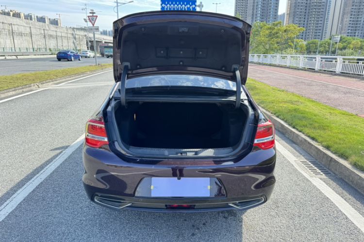 Used DS 5LS 2015 1.6T Comfort Edition THP160 Interior 8