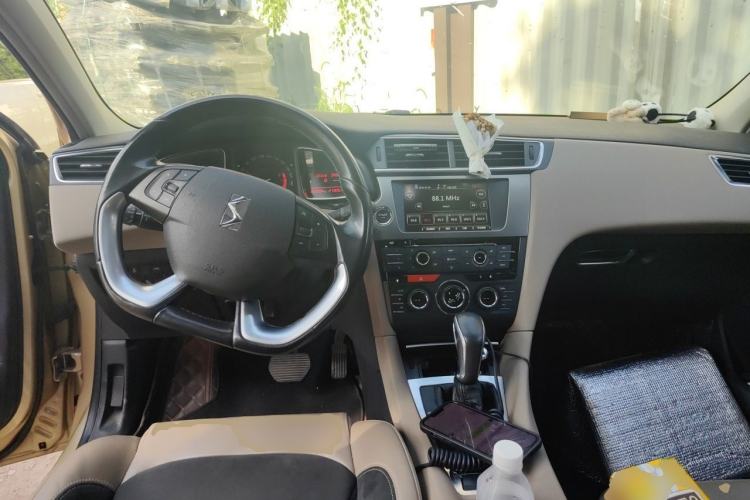 Used DS 5LS 2015 1.6T 60th Anniversary Limited Edition THP160 Center Console