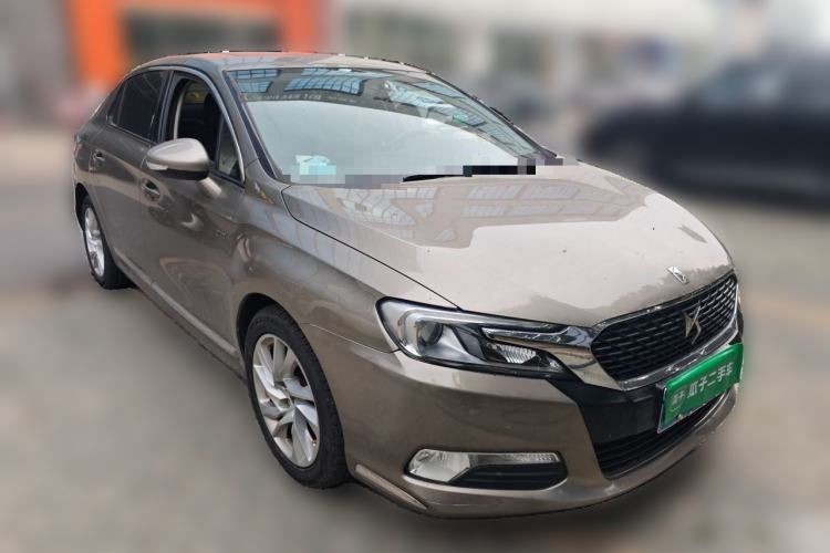 Used DS 5LS 2015 1.6T Style Edition THP160 Front Right 45 Deg