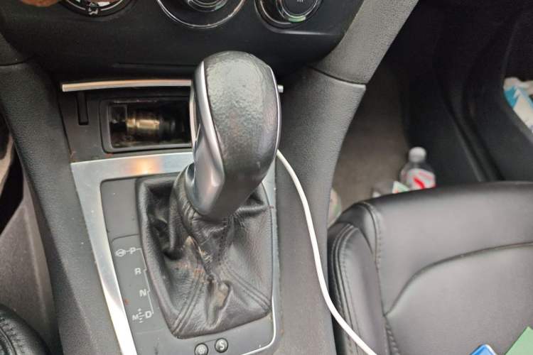 Used DS 5LS 2015 1.6T Style Edition THP160 Gear Lever