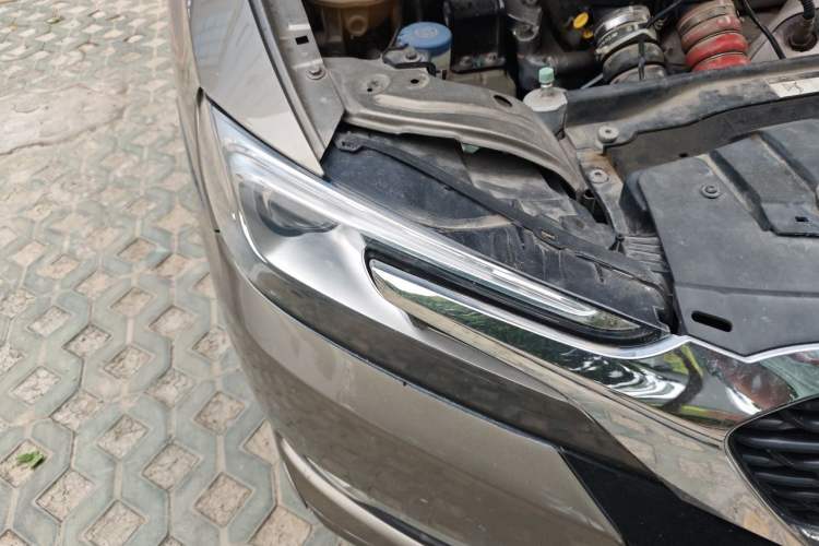 Used DS 5LS 2015 1.6T Style Edition THP160 Right Front Headlight