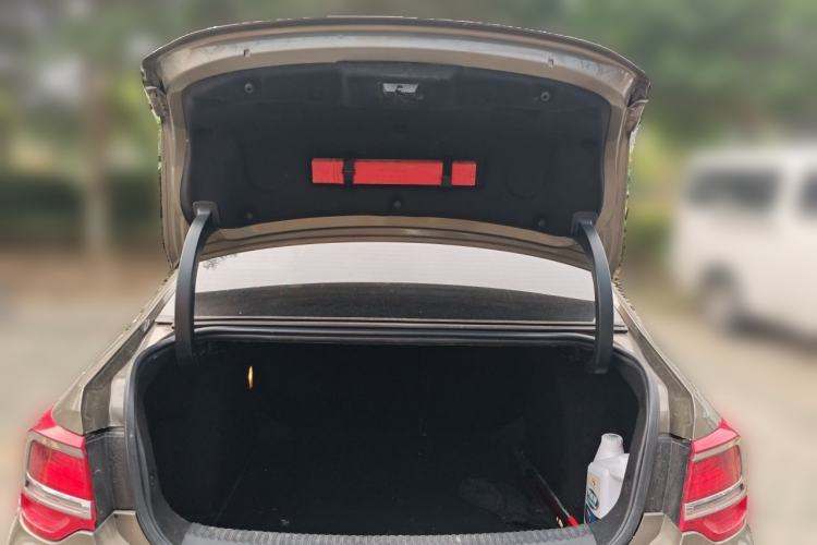Used DS 5LS 2015 1.6T Style Edition THP160 Trunk