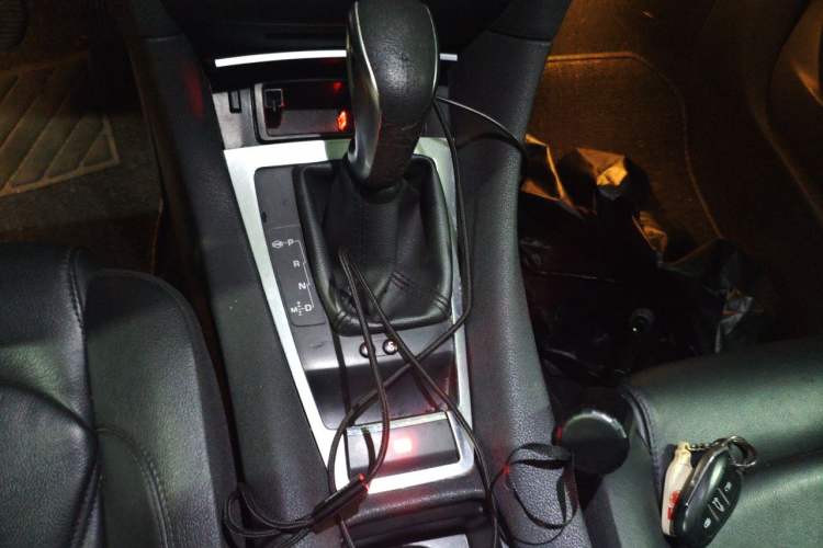 Used DS 5LS 2015 1.6T Luxury Edition THP160 Gear Lever