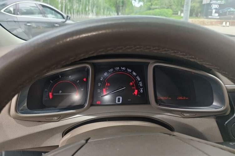 Used DS 5LS 2015 1.6T Comfort Edition THP160 Instrument Cluster