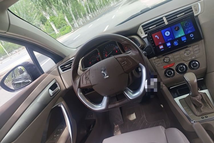 Used DS 5LS 2015 1.6T Comfort Edition THP160 Steering Wheel