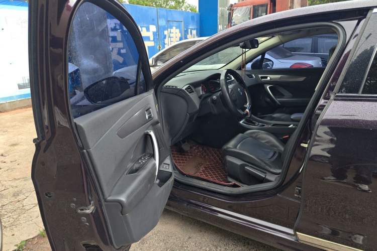 Used DS 5LS 2015 1.6T Elegant Edition THP160 Driver Seat