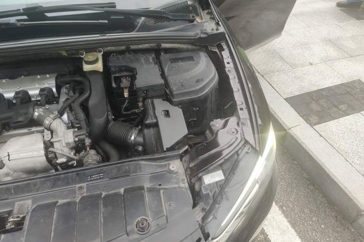 Used DS 5LS 2015 1.6T Style Edition THP160 Engine Bay Left