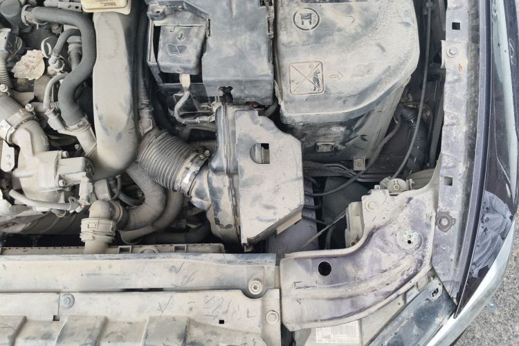 Used DS 5LS 2015 1.6T Comfort Edition THP160 Engine Bay Left
