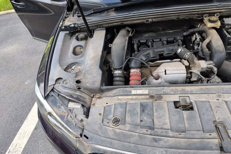 Used DS 5LS 2015 1.6T Elegant Edition THP160 Engine Bay Right
