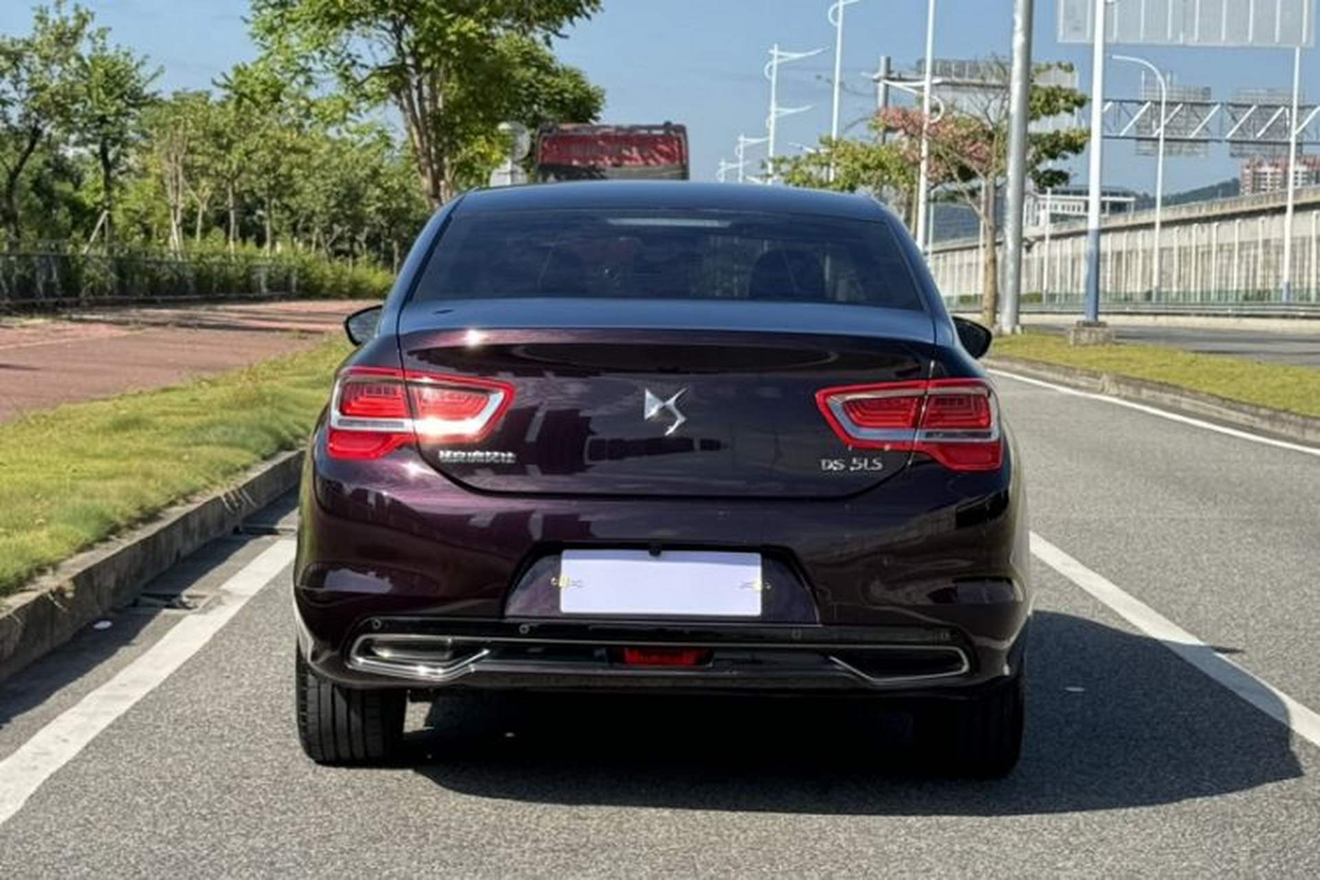 Used DS 5LS 2015 1.6T Comfort Edition THP160 Exterior 1