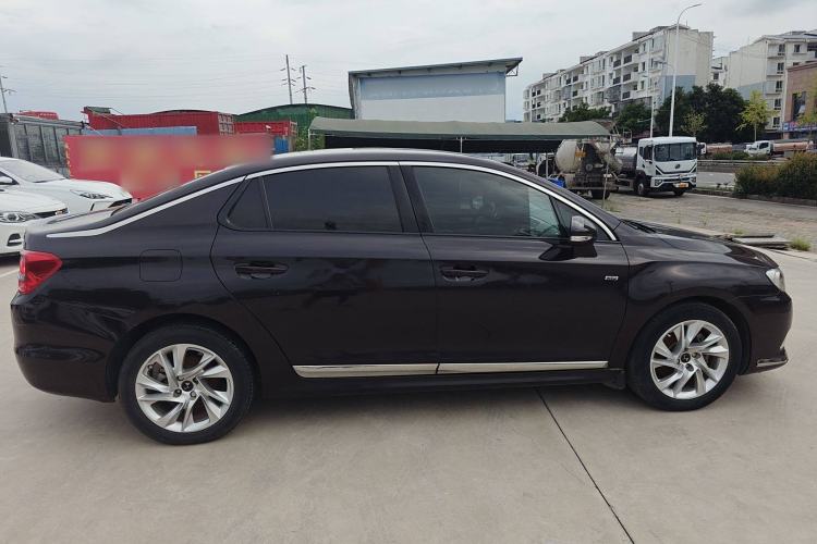 Used DS 5LS 2015 1.6T Style Edition THP160 Exterior 2
