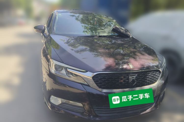 Used DS 5LS 2015 1.6T Comfort Edition THP160 Front