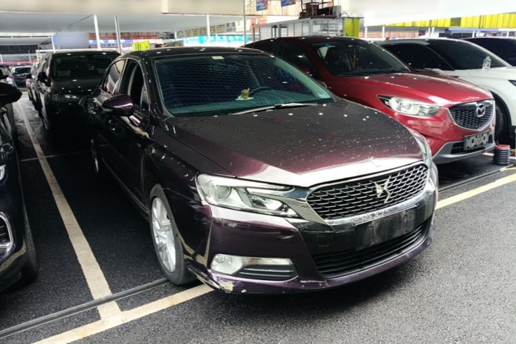 Used DS 5LS 2015 1.6T Comfort Edition THP160 Front Right 45 Deg