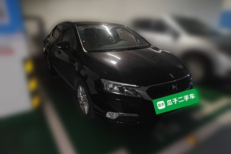 Used DS 5LS 2015 1.6T Comfort Edition THP160 Front Right 45 Deg