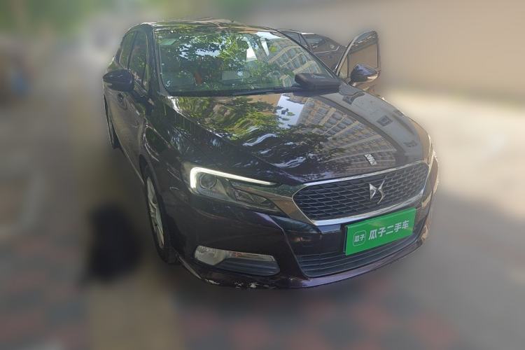 Used DS 5LS 2015 1.6T Comfort Edition THP160 Front Right 45 Deg