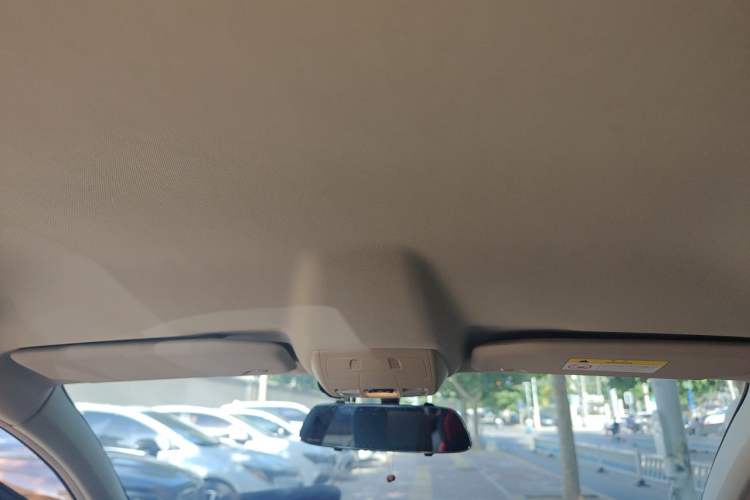 Used DS 5LS 2015 1.6T Comfort Edition THP160 Headliner