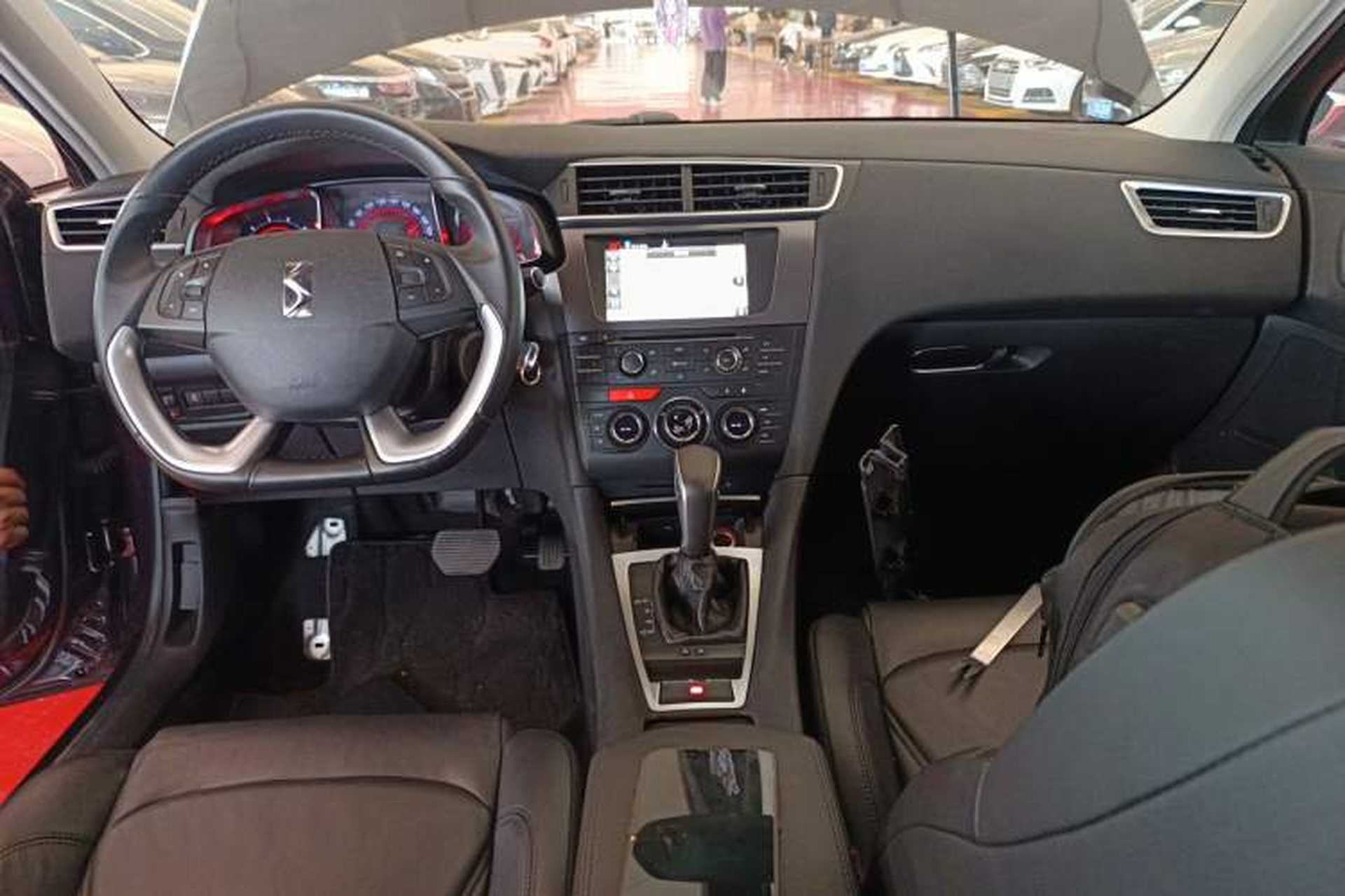 Used DS 5LS 2015 1.6T Elegant Edition THP160 Interior 2