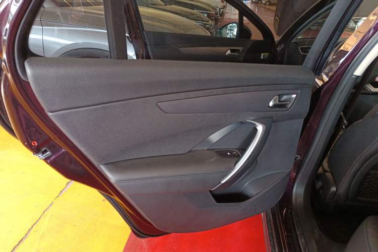 Used DS 5LS 2015 1.6T Elegant Edition THP160 Interior 8