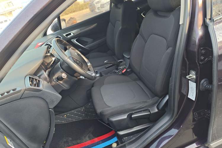 Used DS 5LS 2015 1.6T Comfort Edition THP160 Left Front Seat