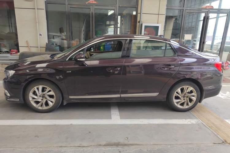 Used DS 5LS 2015 1.6T Comfort Edition THP160 Left Side