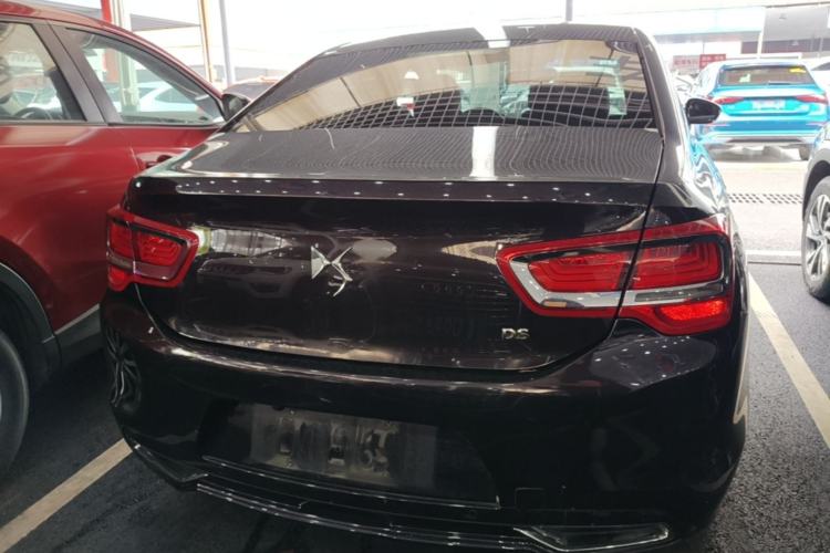 Used DS 5LS 2015 1.6T Comfort Edition THP160 Rear