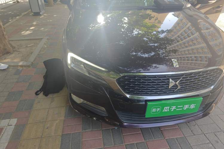 Used DS 5LS 2015 1.6T Comfort Edition THP160 Right Front Headlight