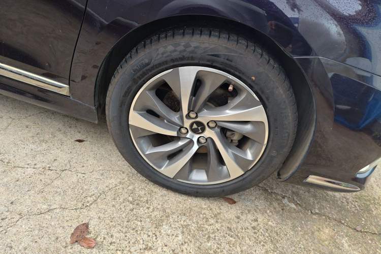 Used DS 5LS 2015 1.6T Elegant Edition THP160 Right Front Wheel Hub