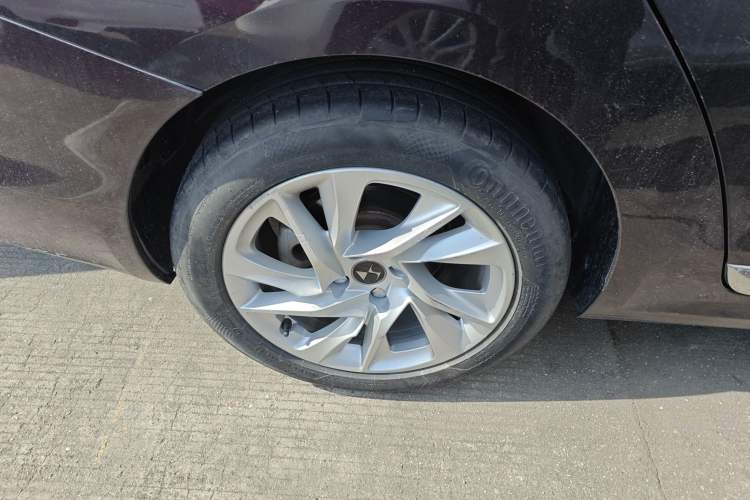 Used DS 5LS 2015 1.6T Style Edition THP160 Right Rear Wheel Hub