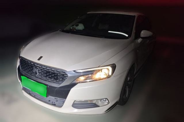 Used DS 5LS 2015 1.6T Elegant Edition THP160