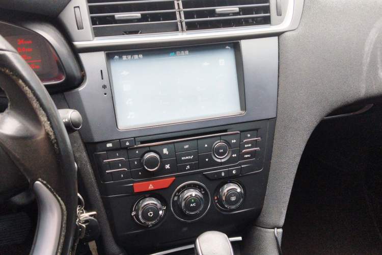 Used DS 5LS 2015 1.6T Comfort Edition THP160 Audio And AC Panel