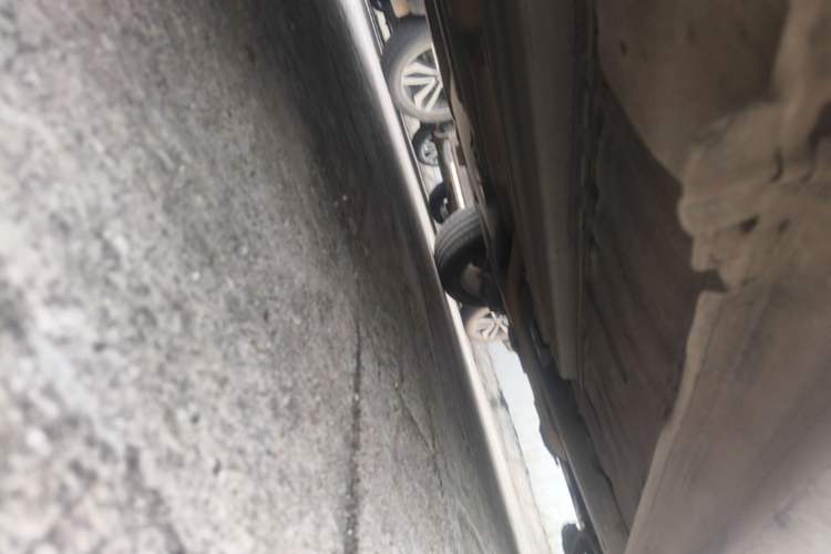 Used DS 5LS 2015 1.6T Comfort Edition THP160 Chassis Front Left