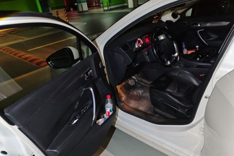 Used DS 5LS 2015 1.6T Elegant Edition THP160 Driver Seat