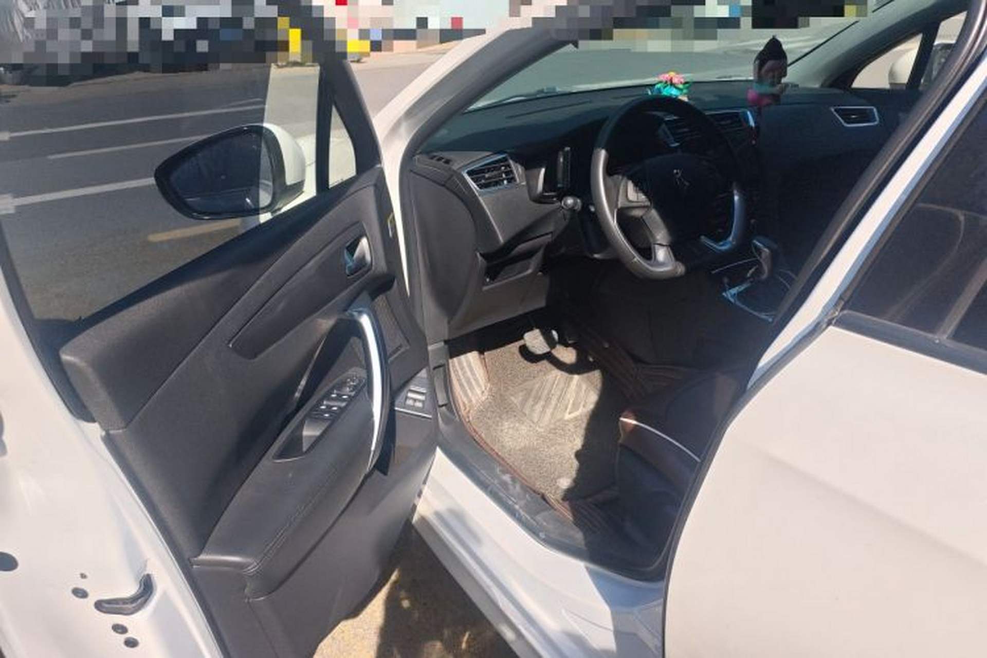 Used DS 5LS 2015 1.6T Comfort Edition THP160 Driver Seat