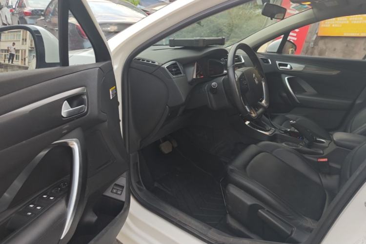 Used DS 5LS 2015 1.6T Style Edition THP160 Driver Seat
