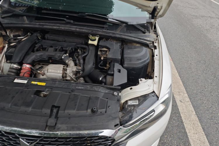 Used DS 5LS 2015 1.6T Comfort Edition THP160 Engine Bay Left