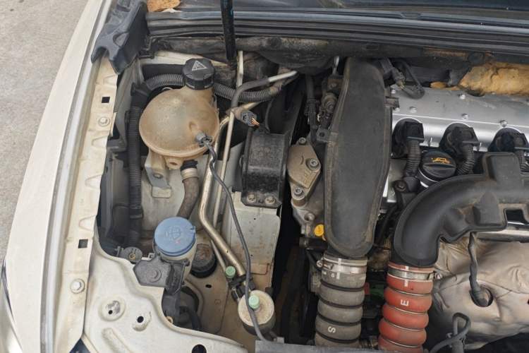Used DS 5LS 2015 1.6T Style Edition THP160 Engine Bay Right