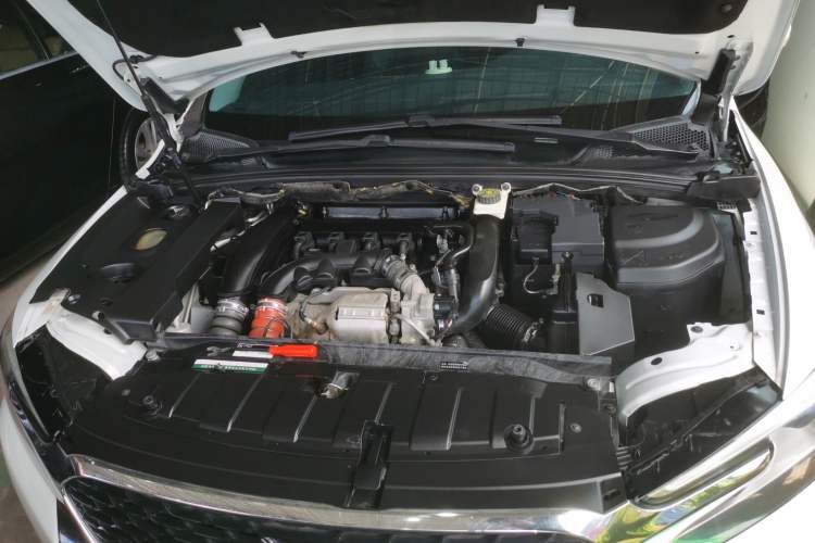 Used DS 5LS 2015 1.6T Elegant Edition THP160 Engine Bay