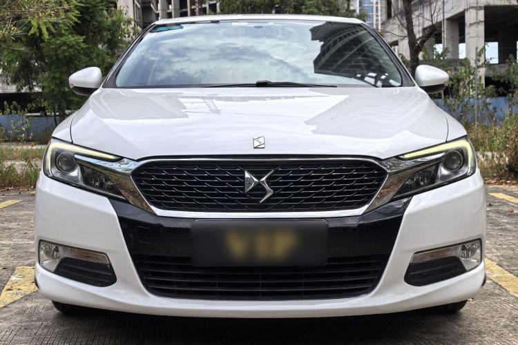 Used DS 5LS 2015 1.6T Style Edition THP160 Exterior 1
