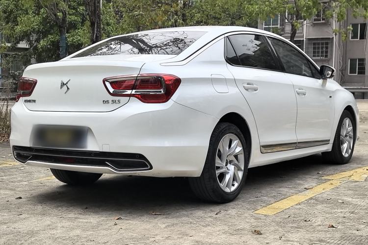 Used DS 5LS 2015 1.6T Style Edition THP160 Exterior 3
