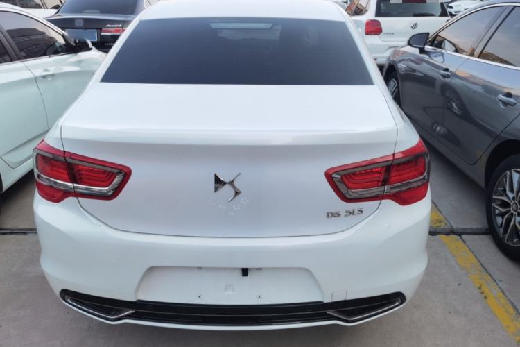 Used DS 5LS 2015 1.6T Comfort Edition THP160 Exterior 4