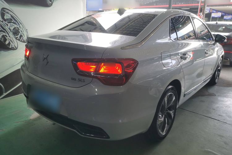 Used DS 5LS 2015 1.6T Elegant Edition THP160 Exterior 4