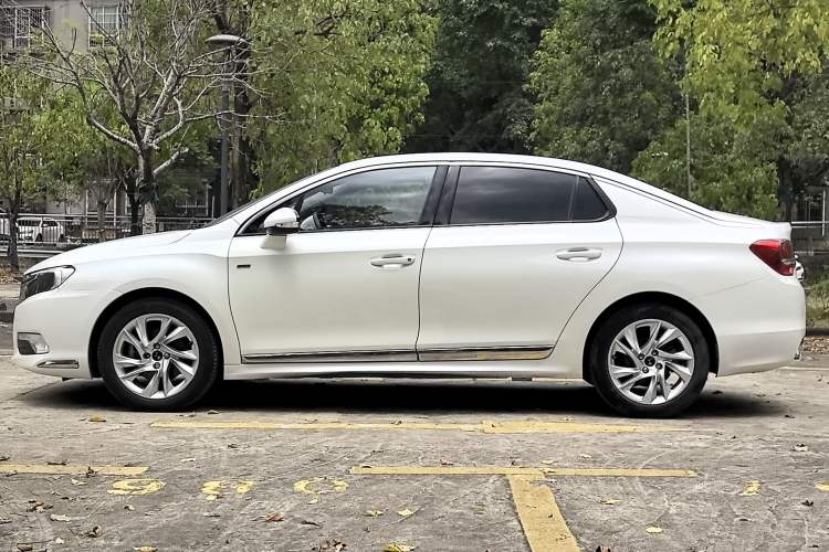 Used DS 5LS 2015 1.6T Style Edition THP160 Exterior 6