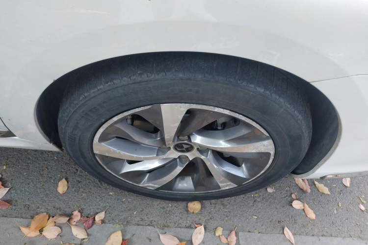 Used DS 5LS 2015 1.6T Elegant Edition THP160 Exterior 7